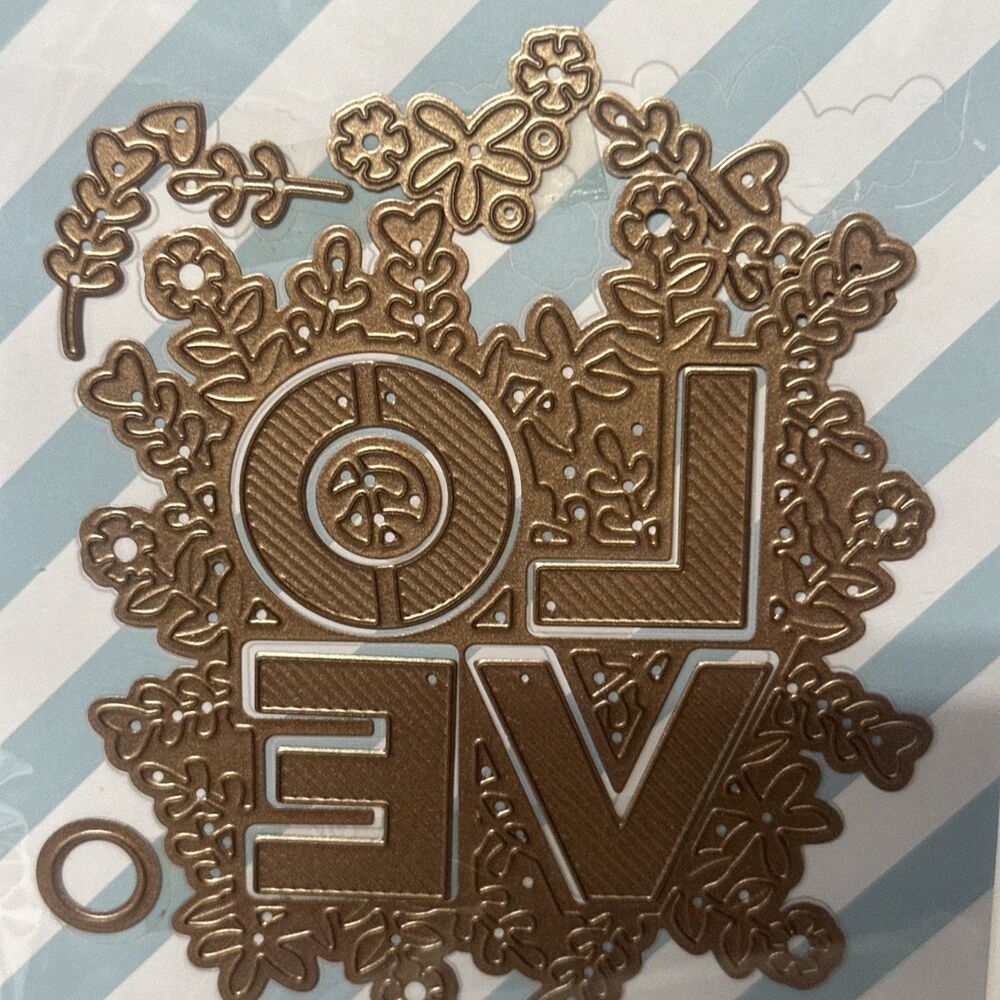 Spellbinders Small Die of the Month BOLD LOVE January 2020 Valentines Floral